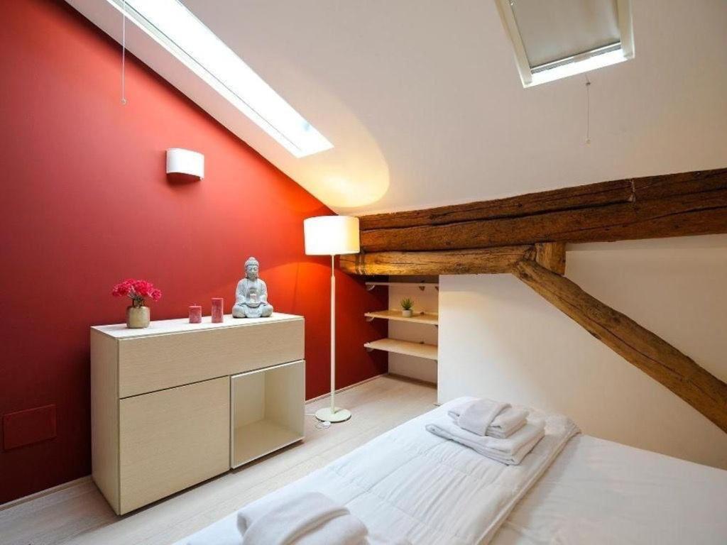 Fulcanelli Apartment Болоня Екстериор снимка