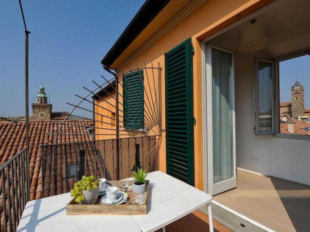 Fulcanelli Apartment Болоня Екстериор снимка